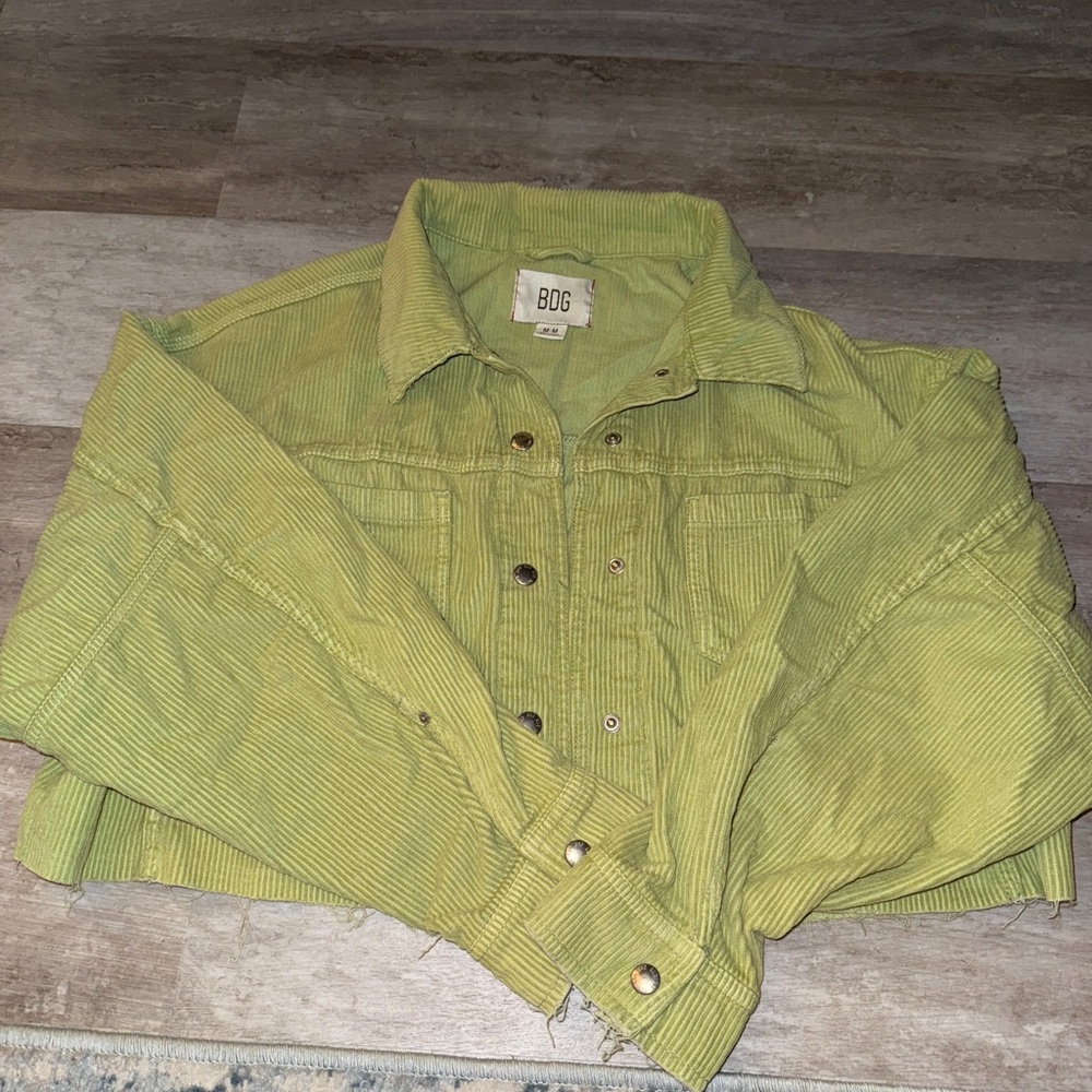 BDG by Urban Outfitters Women's Cropped Green Corduroy Jacket size Medium